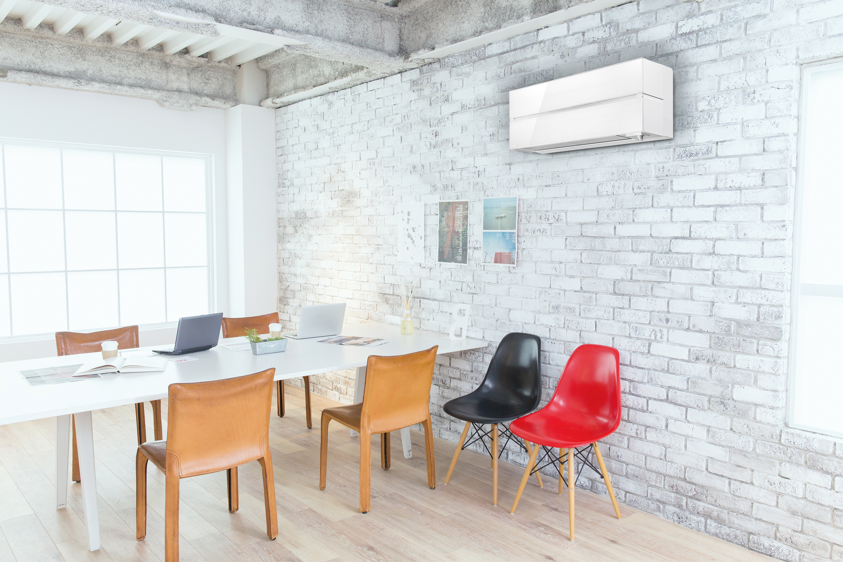 Mitsubishi Electric Diamond Pearl White — miniaturka 2