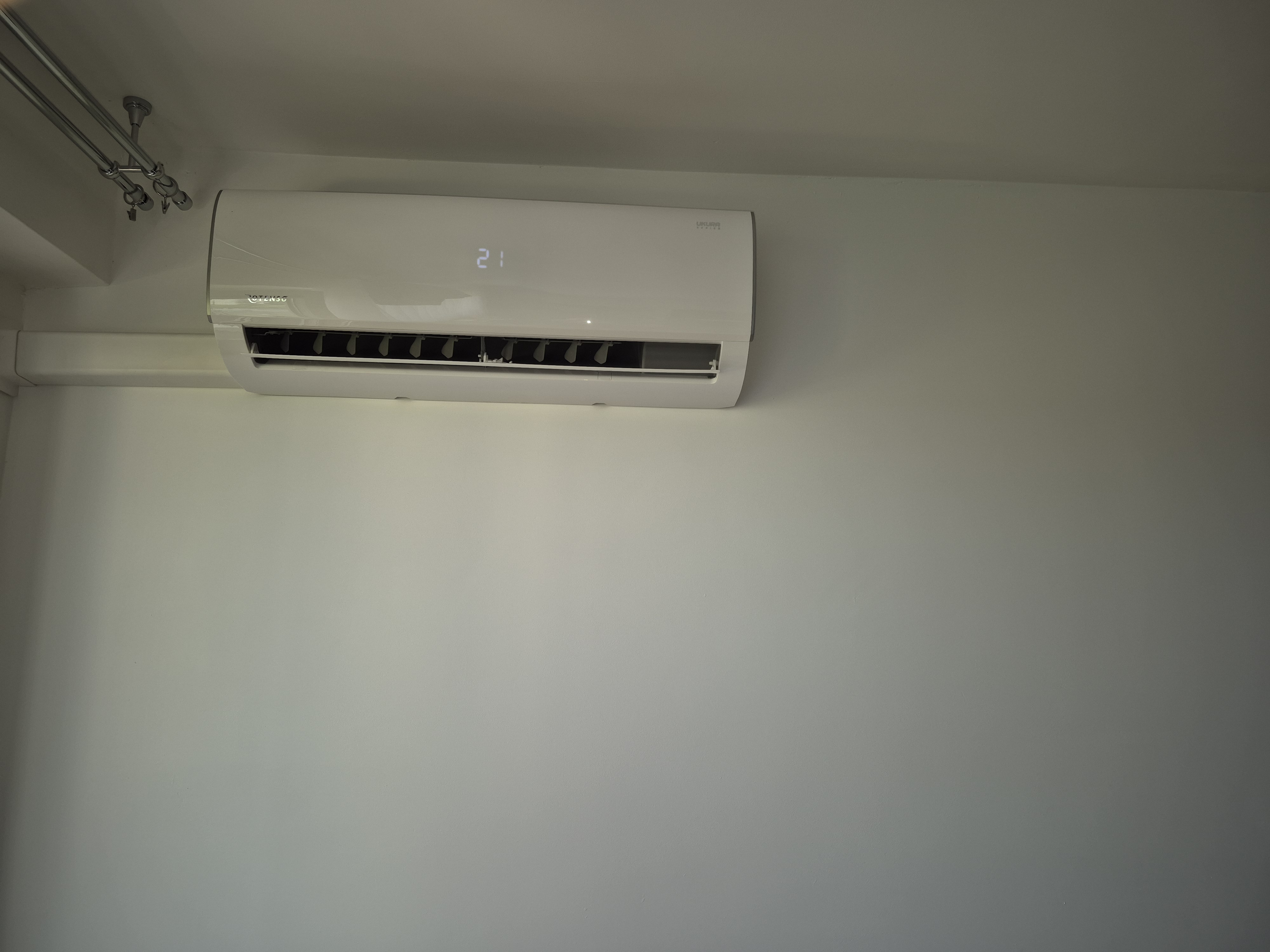 Klimatyzacja Rotenso Ukura w mieszkaniu w bloku — Piastów / Pruszków — miniaturka 3