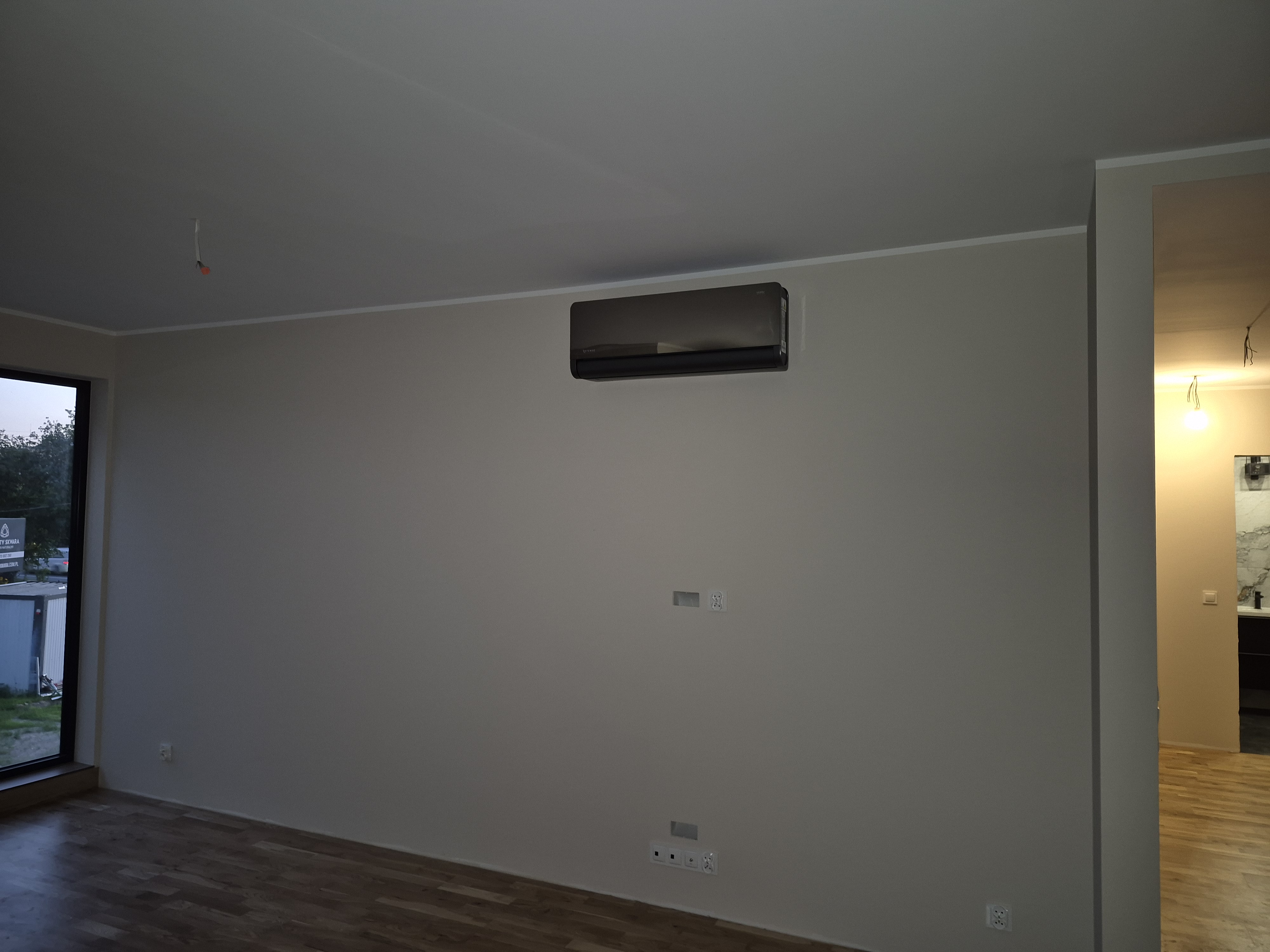 Multi-split Rotenso (2x Imoto + Versu Mirror) w apartamencie — Warszawa Włochy / Ursus — miniaturka 8