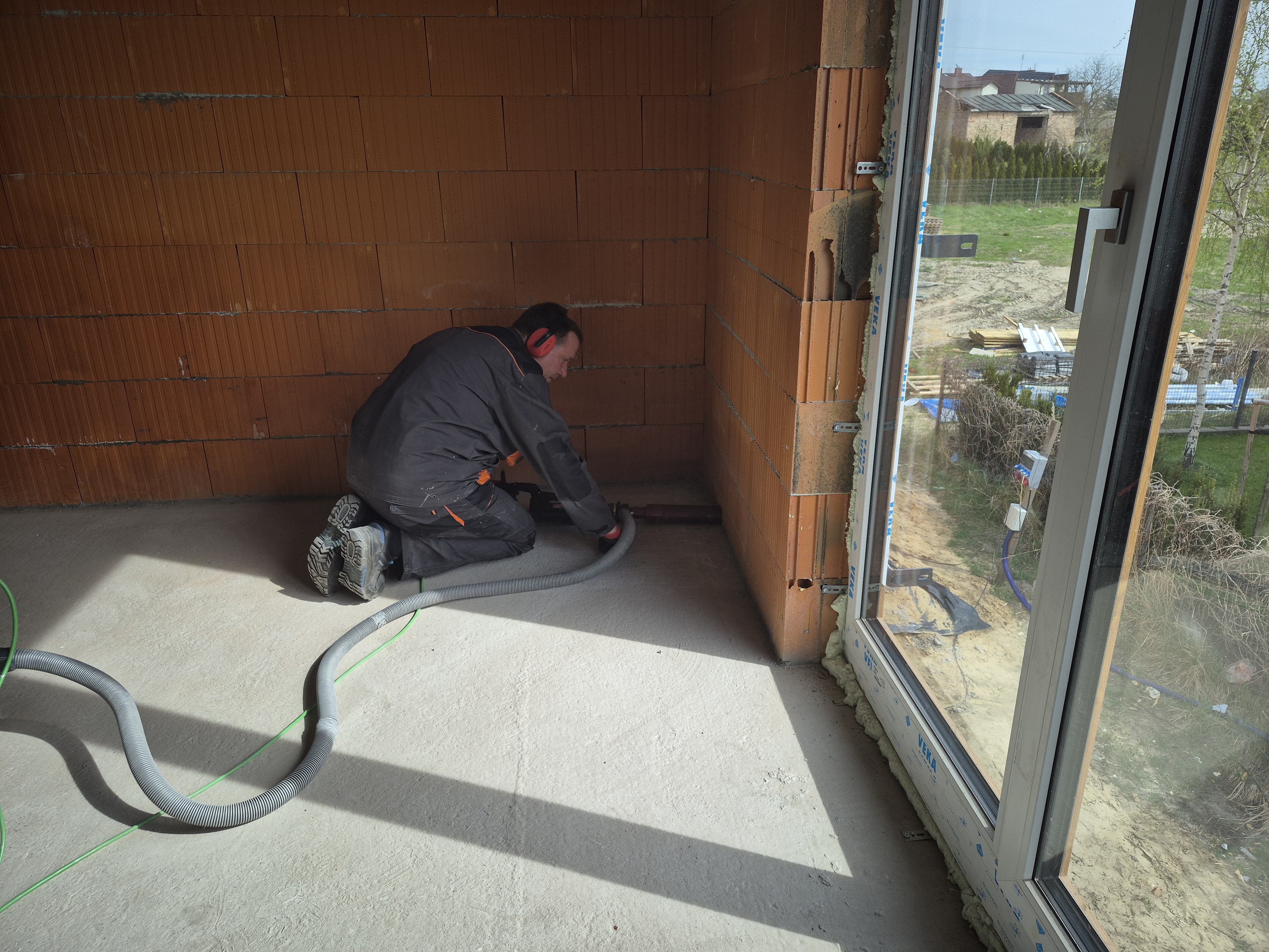 Przygotowanie instalacji klimatyzacji w domu szeregowym — Jaworowa (Raszyn) — miniaturka 3