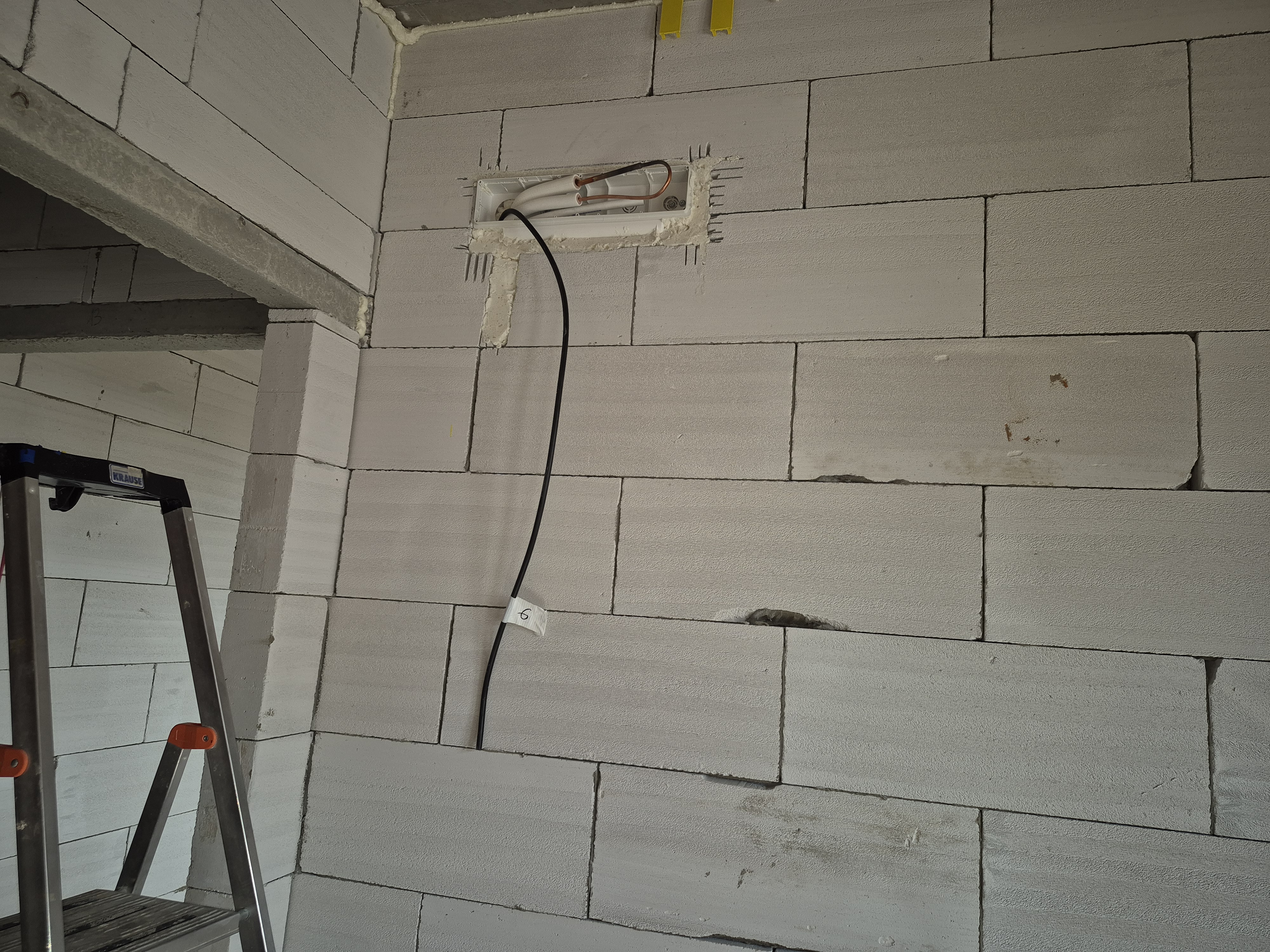 Przygotowanie instalacji klimatyzacji w domu szeregowym — Jaworowa (Raszyn) — miniaturka 16