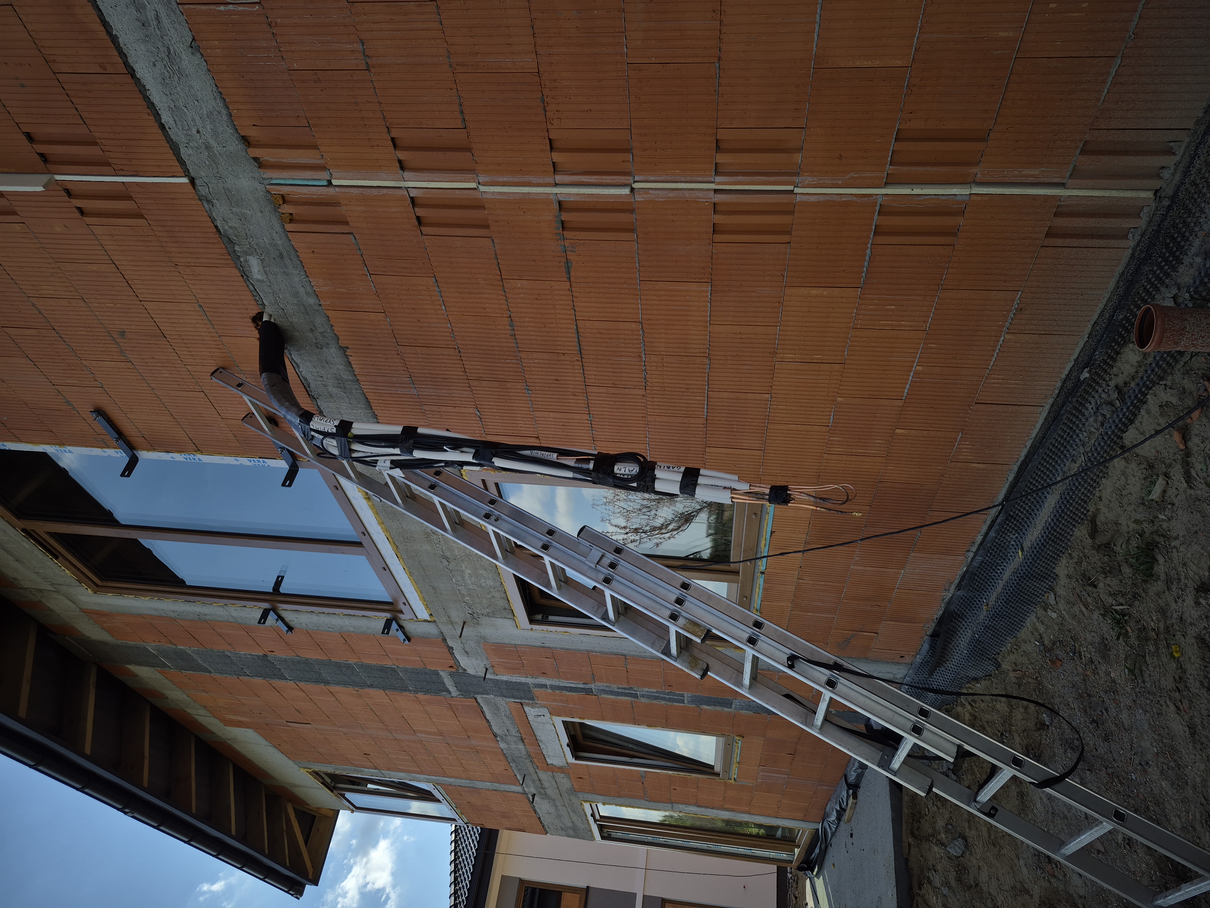 Przygotowanie instalacji klimatyzacji w domu szeregowym — Jaworowa (Raszyn) — miniaturka 19