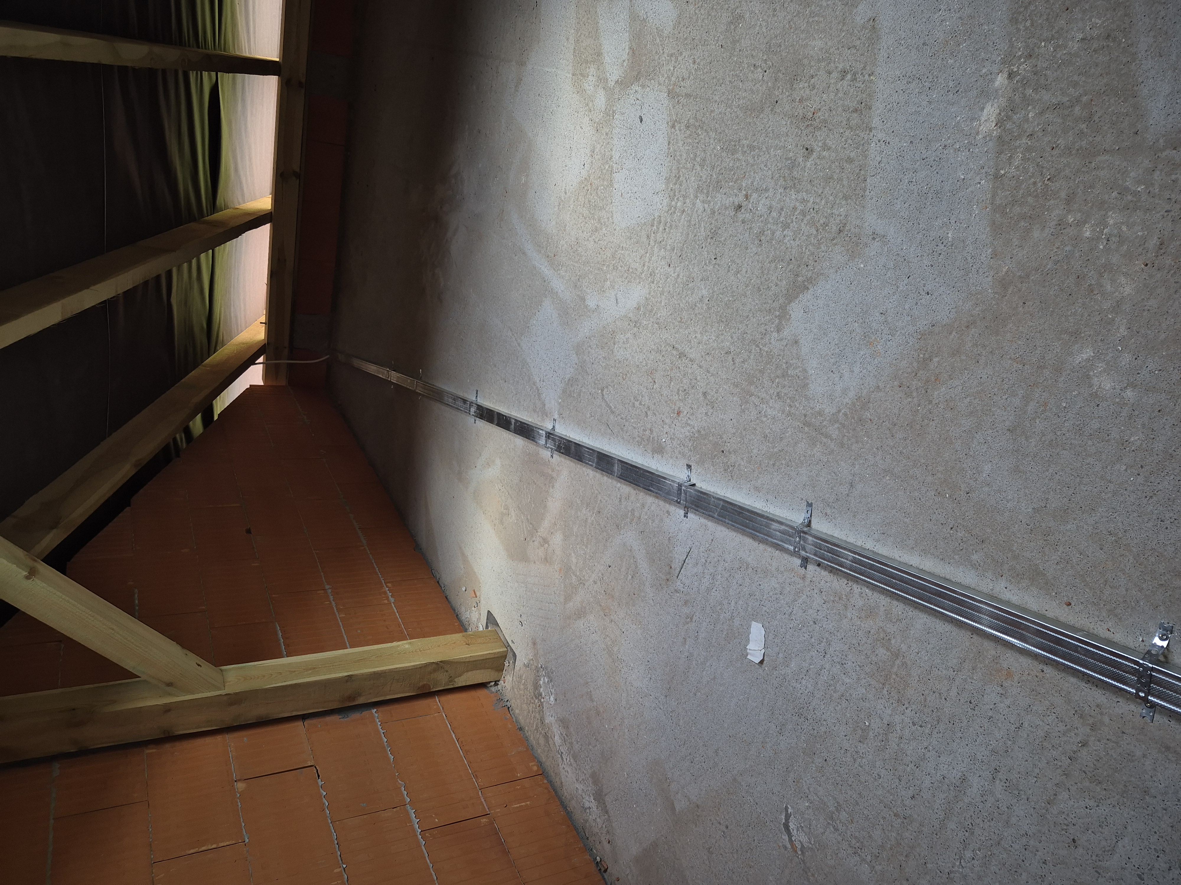 Przygotowanie instalacji klimatyzacji w domu szeregowym — Jaworowa (Raszyn) — miniaturka 21