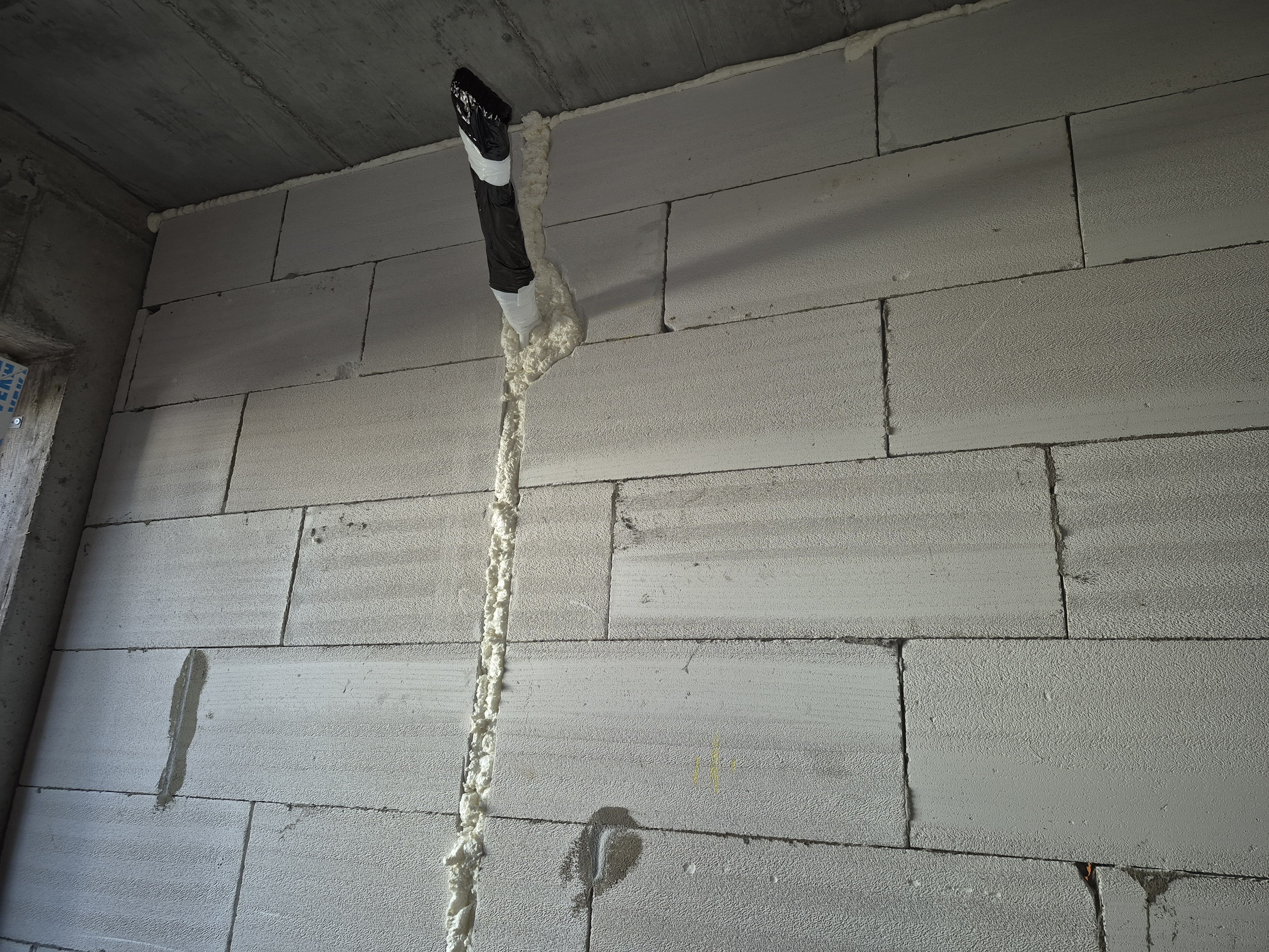 Przygotowanie instalacji klimatyzacji w domu szeregowym — Jaworowa (Raszyn) — miniaturka 27