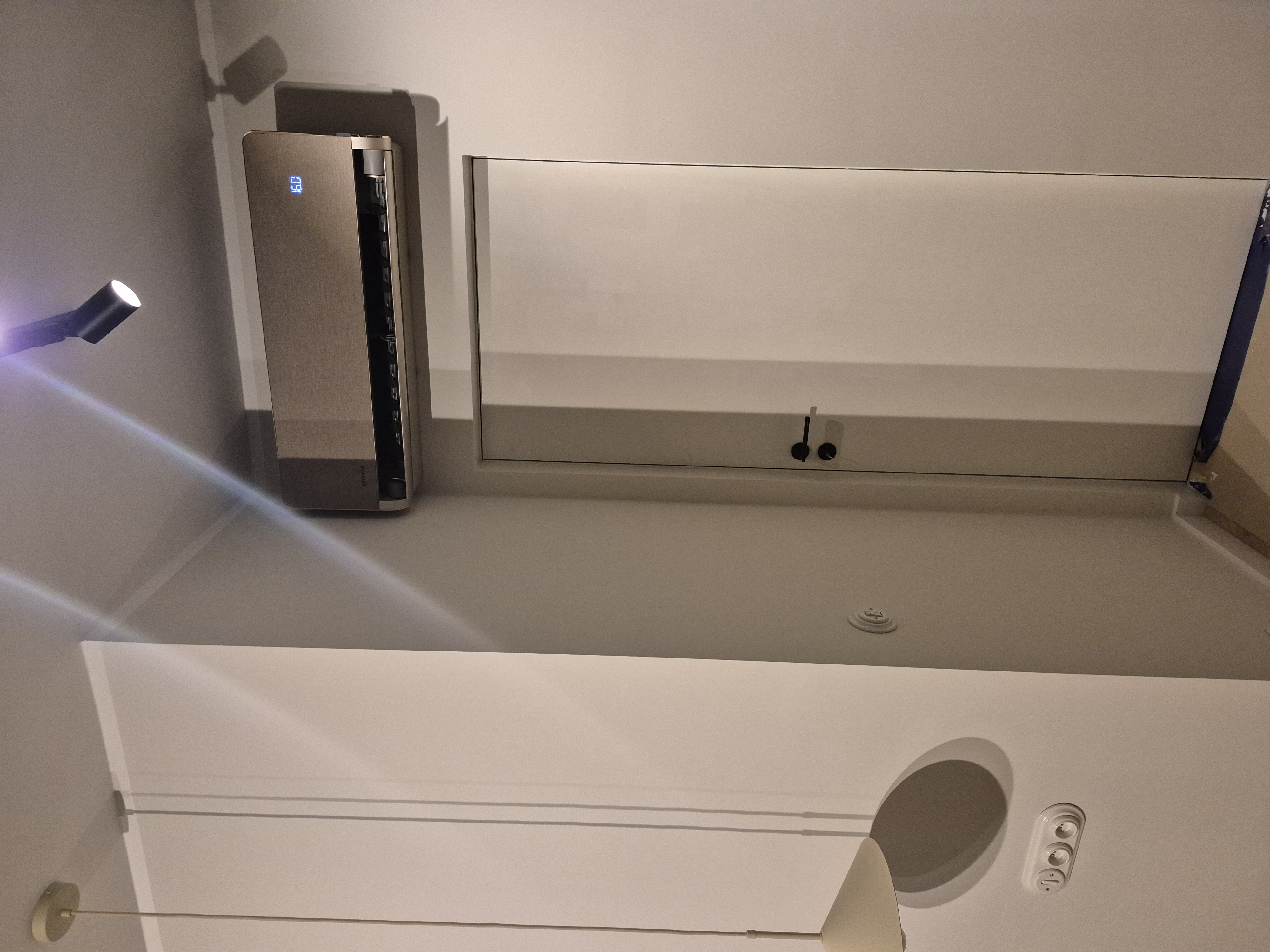 Klimatyzacja Rotenso Versu Cloth Caramel w luksusowym apartamencie — Warszawa Włochy / Ursus — miniaturka 3