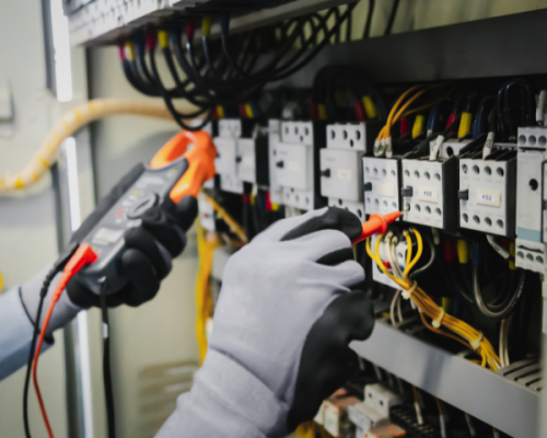 Okresowe przeglądy instalacji elektrycznych Okresowe przeglądy instalacji elektrycznych